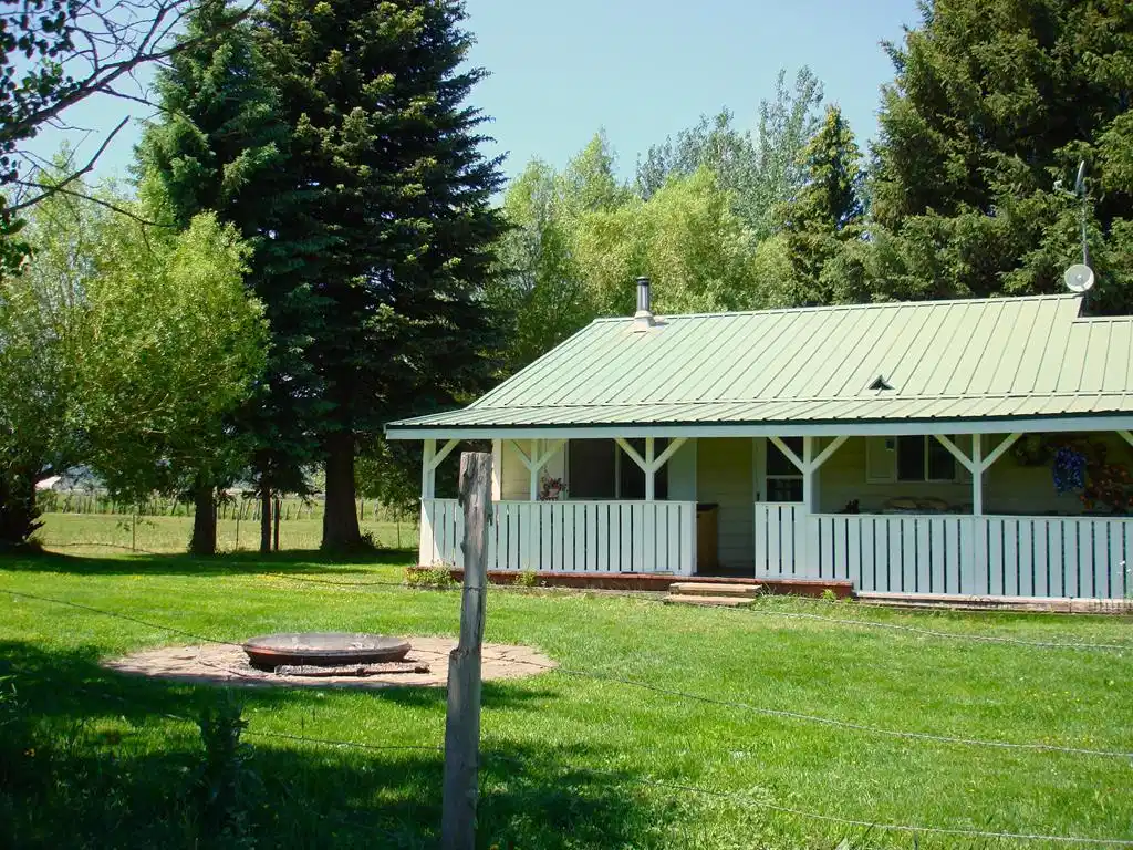 Image 1: Main View