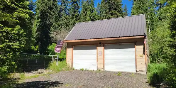 671 West Mountain Road