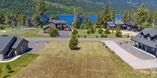 13140 Hawks Bay Road