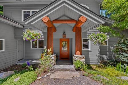 1029 Fireweed Drive