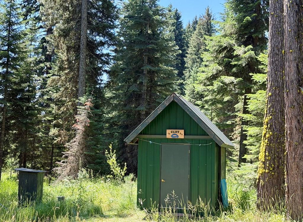 Image 4: Storage Shed