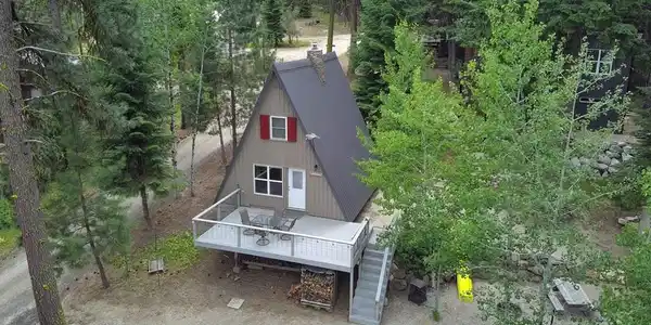Image 2: Remodeled CABIN