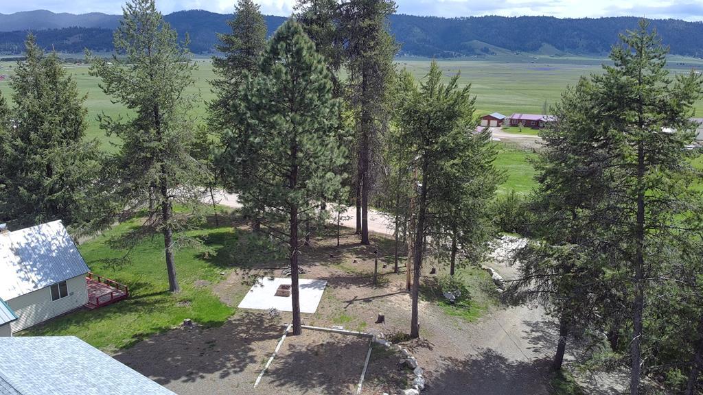 Image 3: Enjoy East Mtn views