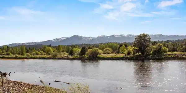 Image 4: View With Direct River Access