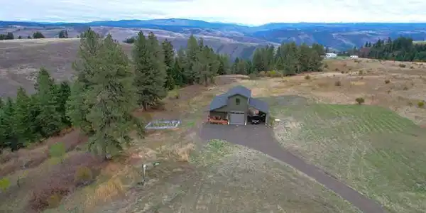 271 Mule Deer Road