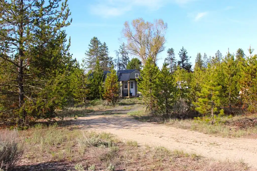 Image 1: Main View
