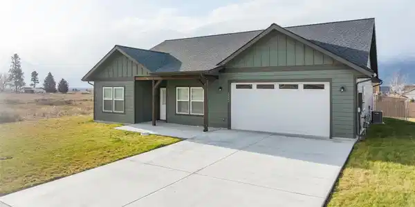 3523 Hitching Post Lane