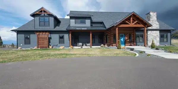 21 Mansfield Loop
