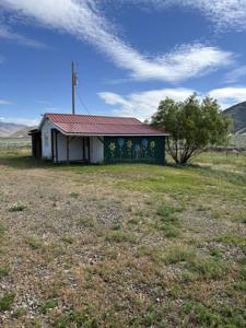 77 Sagebrush Flats Trail