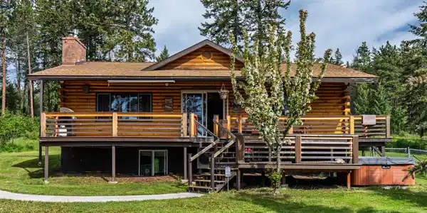 161 Pineview Drive