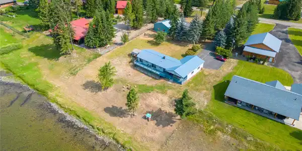 6561 Kootenai River Road