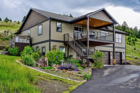 14 Ridgeview Drive