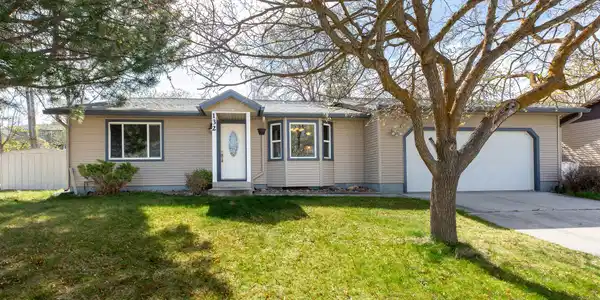 132 Meadowlark Court