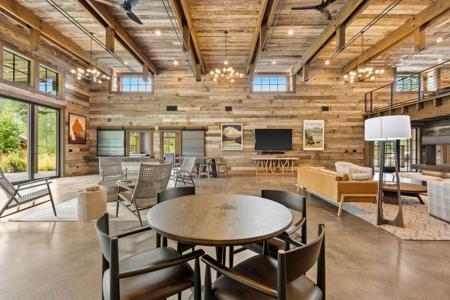 253 Chief Cliff Trail