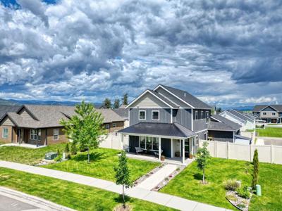 845 Mountain Vista Way