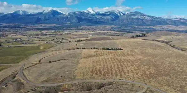118 Turnstone Way