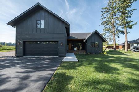 123 Brody Lane