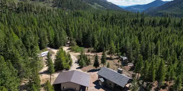 4193 Quartz Creek Road