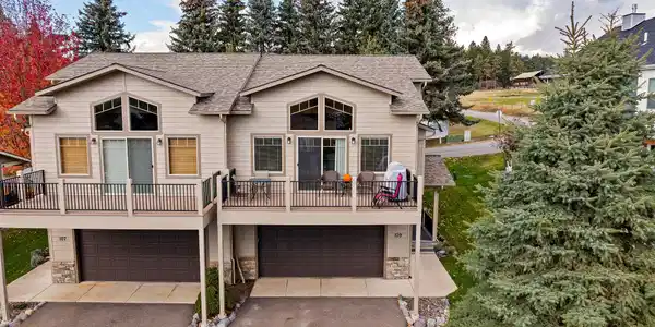 109 Colter Loop