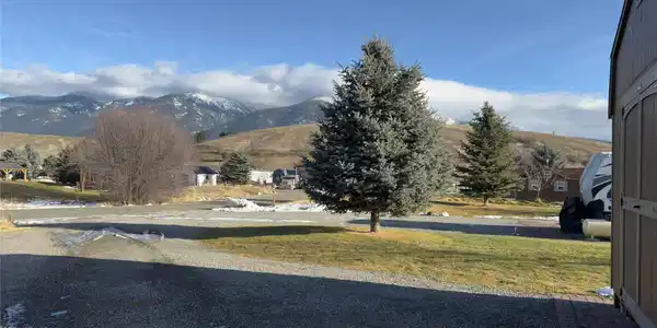 248 Kingfisher Loop