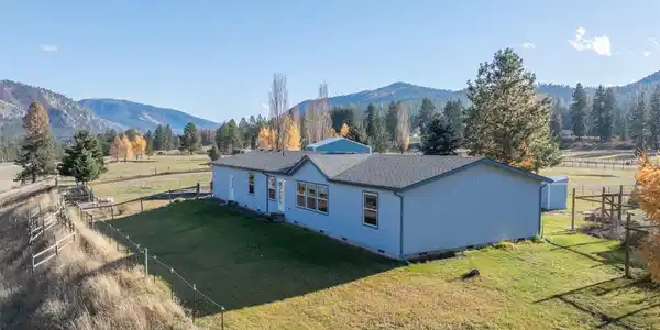 295 Stageline Drive