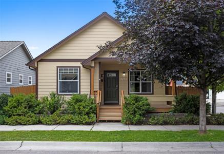 4243 Hermione Lane