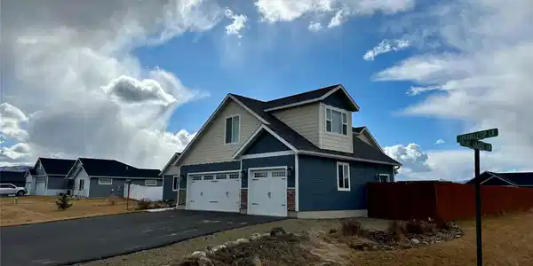 3898 Sprangletop Lane