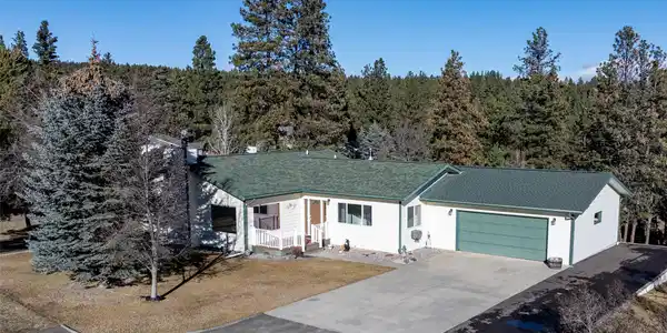 13 Hidden Valley Drive