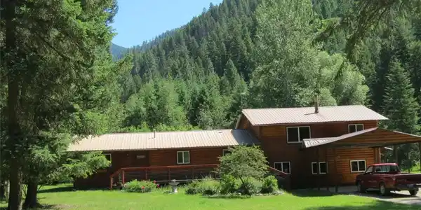 86 Graves Creek Road