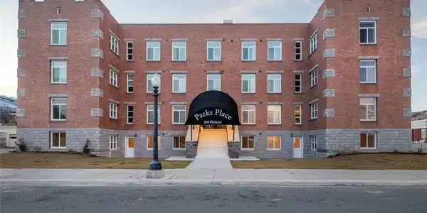 200 Hickory Street