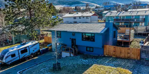 5408 Mainview Drive