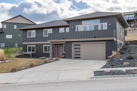 7002 Max Drive