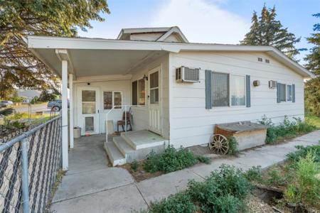 601 N Cedar Street