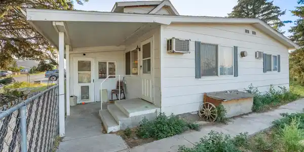 601 N Cedar Street