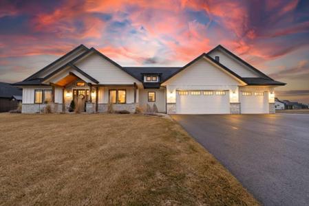 335 Rosewater Loop
