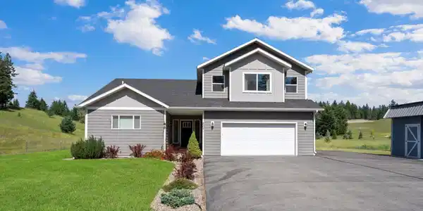 207 Fieldstone Drive