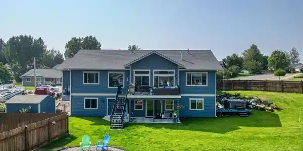 1615 Riparian Drive & 2050 Rapids Ave
