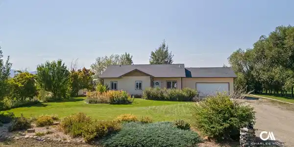 3127 Brow Tine Road