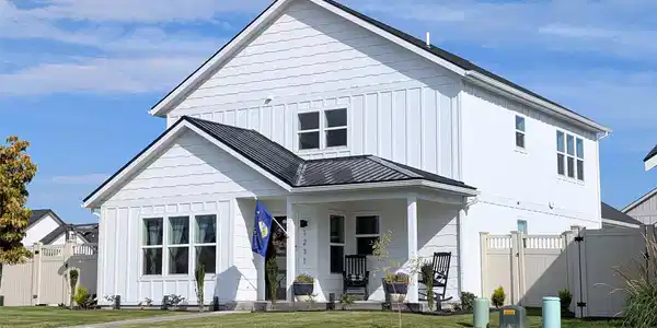 1231 Longfellow Trail