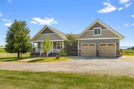 47 Whalebone Court