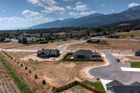 5213 Bronco Court