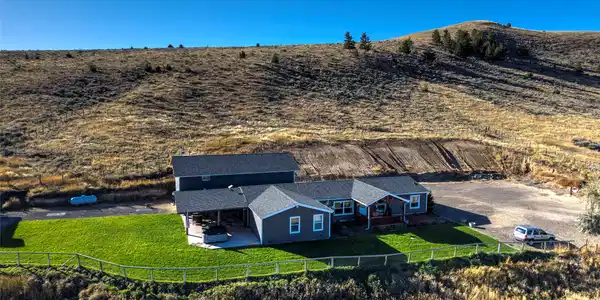 843 Mystic Horse Lane