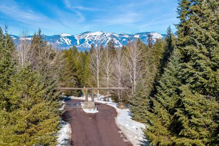 1673 Whitefish Hills Drive