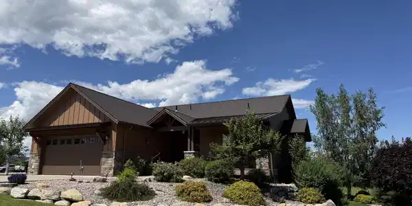 116 Red Tail Road