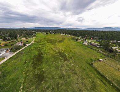 372 Cougar Trail