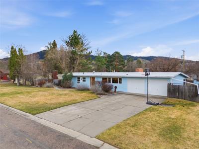2309 Cloverdale Drive