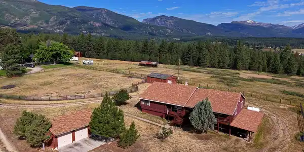 1173 Cherry Orchard Loop