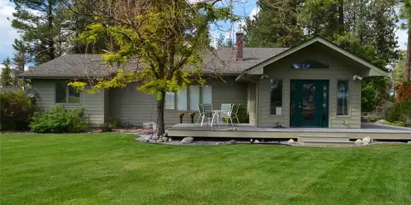 139 E Bluegrass Drive
