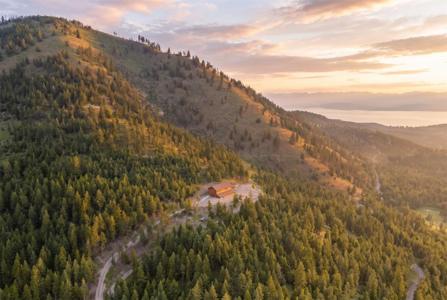 1549 Blacktail Road