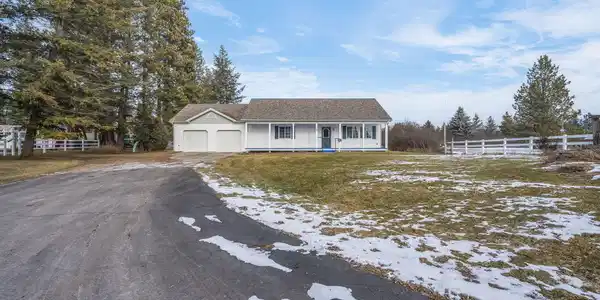 1154 Thompson Lane